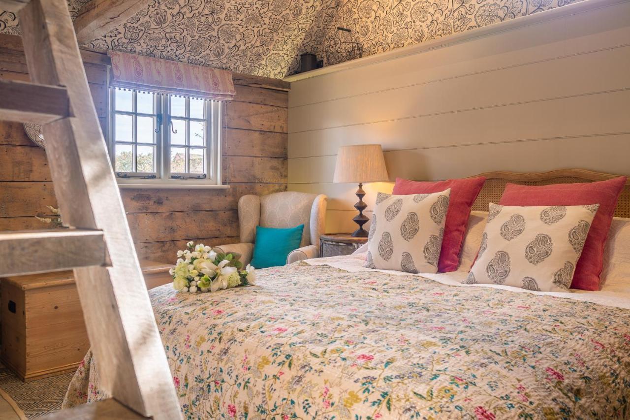 Romantic Cottage In Pretty Village With Great Pubs - Stoke Cartlodge Колчестер Экстерьер фото